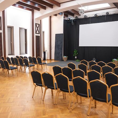 Hotel Conacul Domnesc Scheia Exteriér fotografie