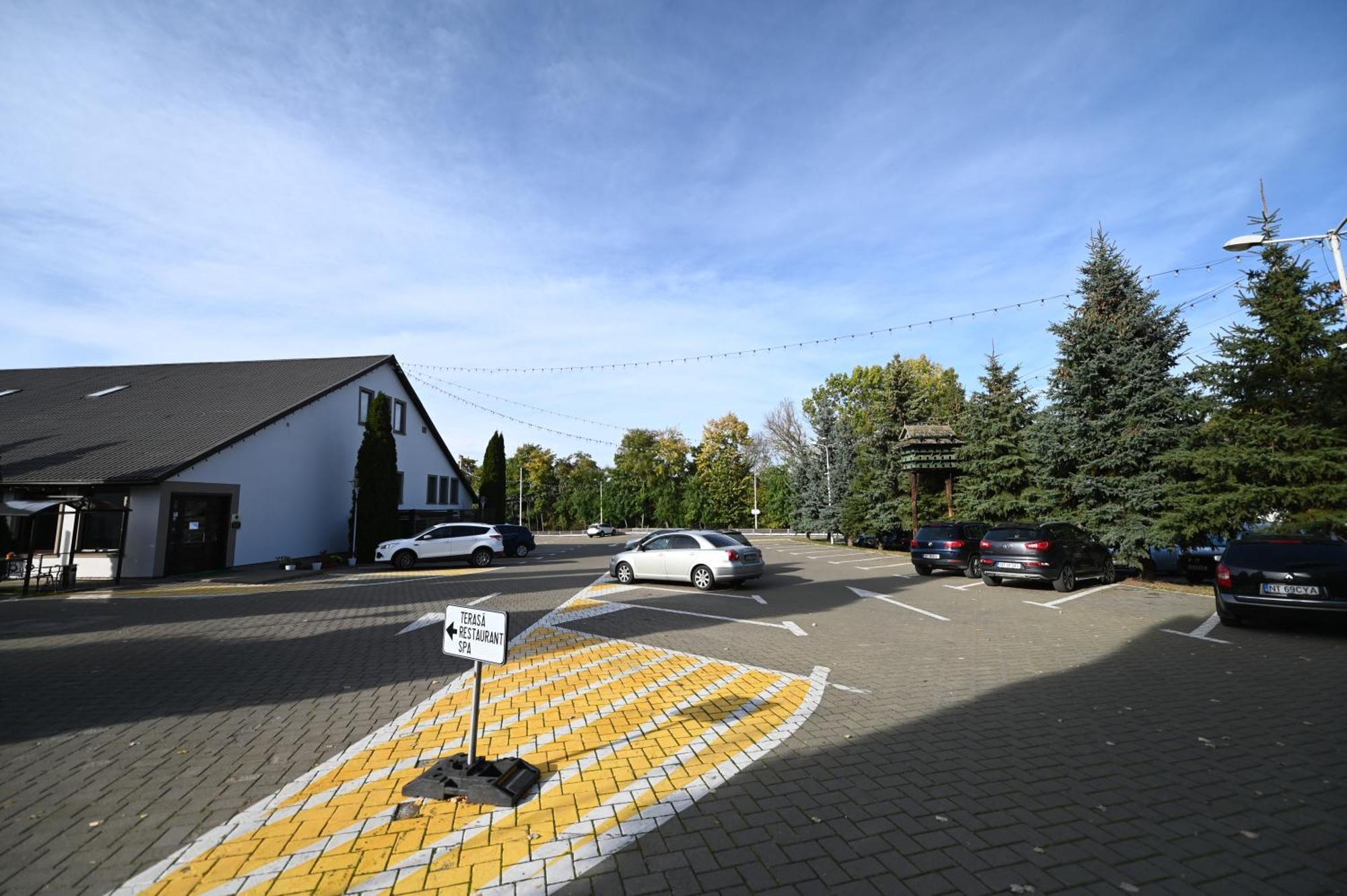 Hotel Conacul Domnesc Scheia Exteriér fotografie