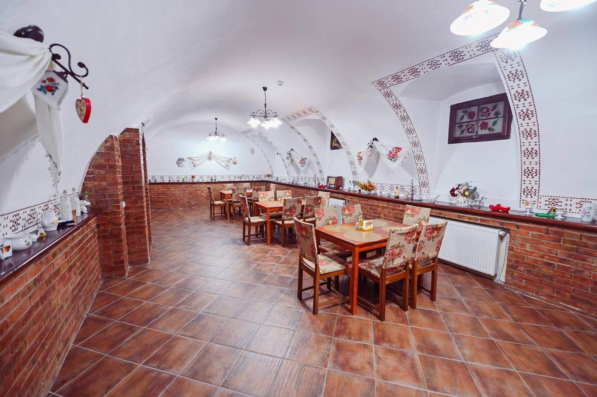 Hotel Conacul Domnesc Scheia Exteriér fotografie