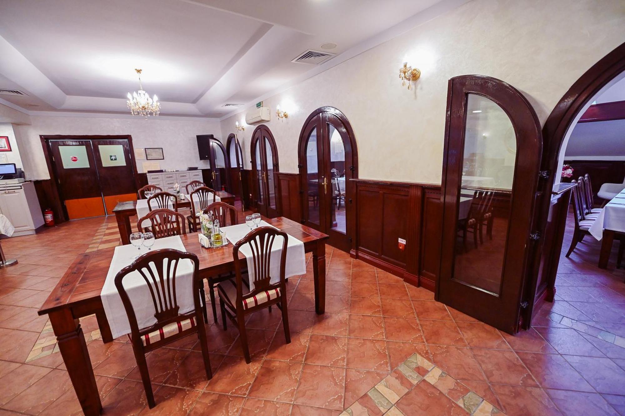 Hotel Conacul Domnesc Scheia Exteriér fotografie