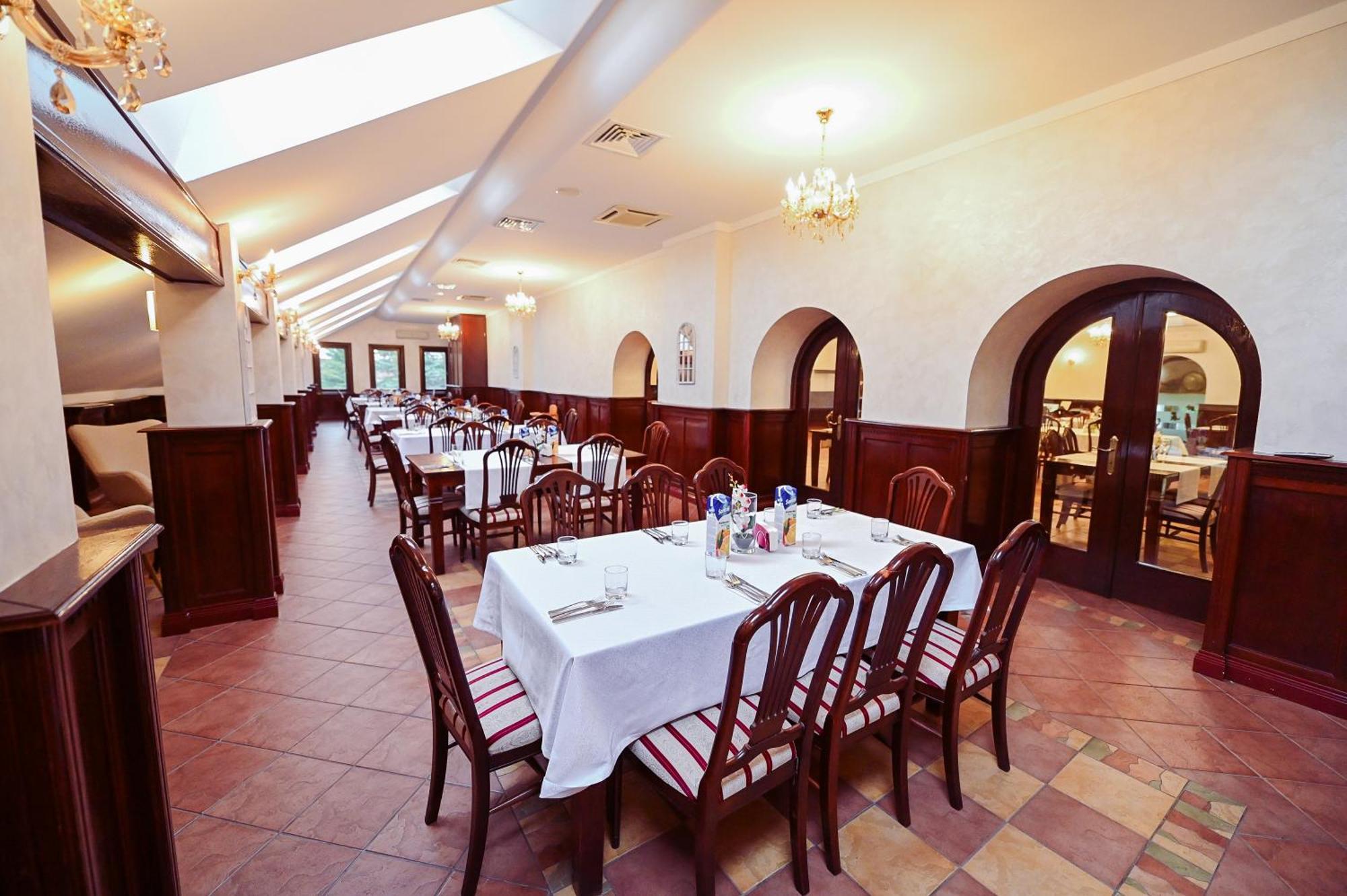 Hotel Conacul Domnesc Scheia Exteriér fotografie