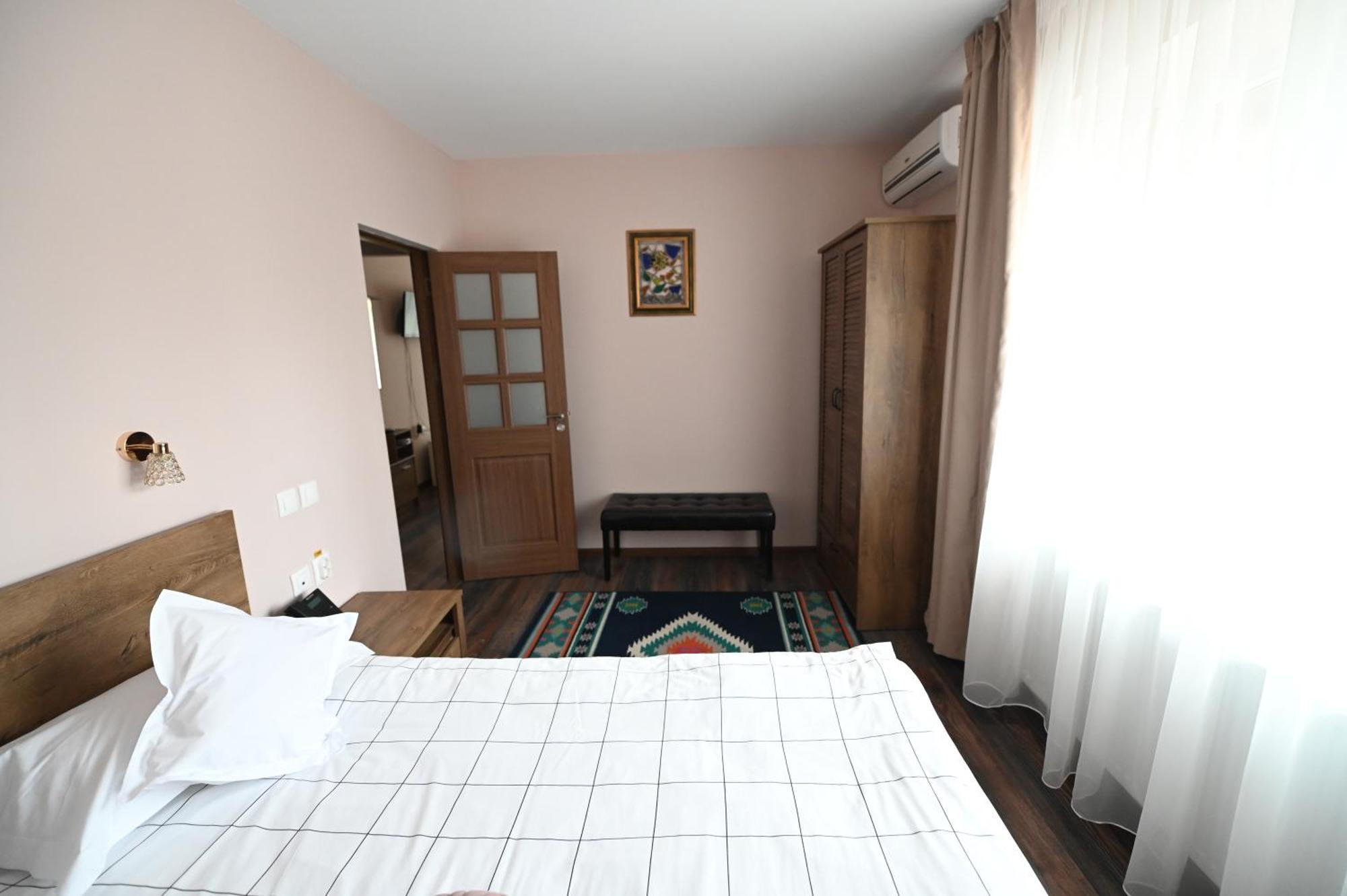Hotel Conacul Domnesc Scheia Exteriér fotografie